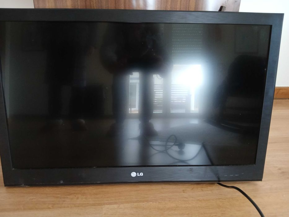 Televisão LG 32LV375S