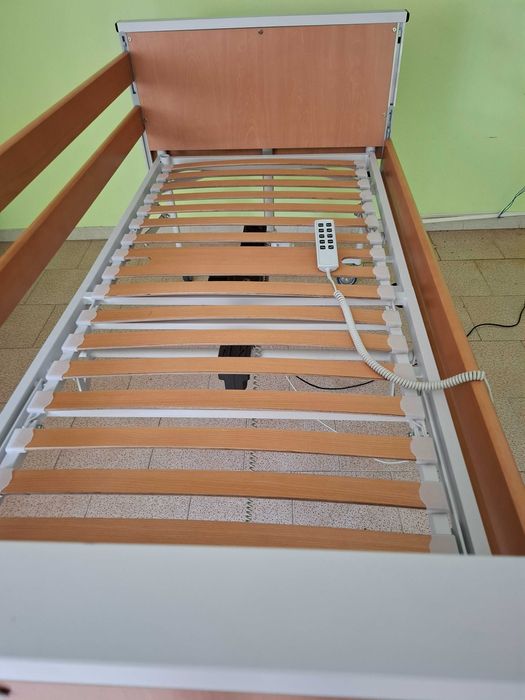 Cama articulada elétrica