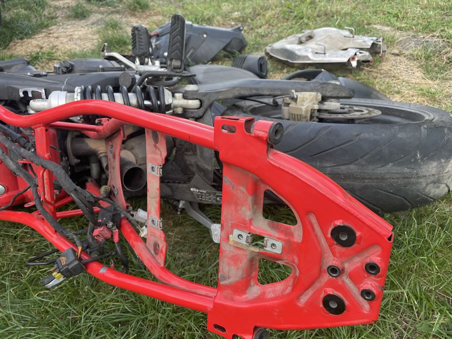 Мотор Aprilia Dorsoduro 900