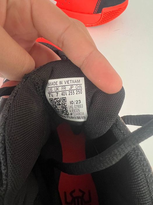Кроссовки  Adidas D.O.N. Issue 5 Shoes Orange/Black IE8326