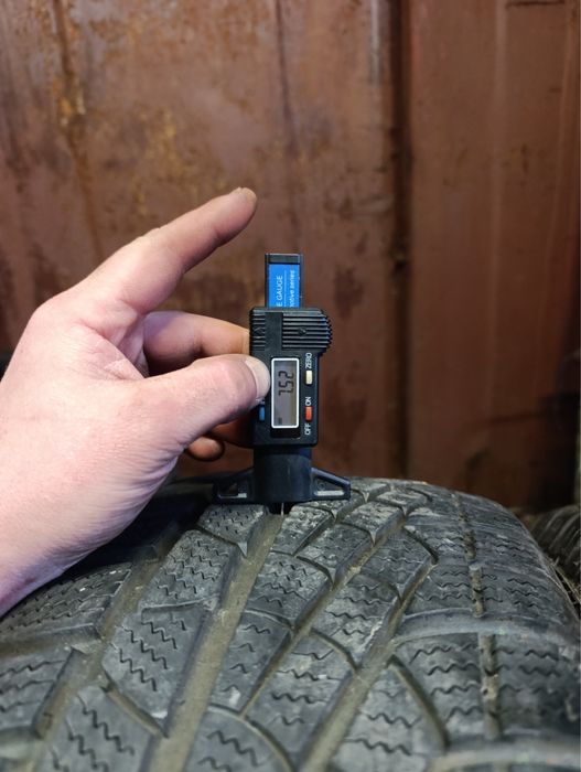 17 205/50 Pirelli SottoZero Winter240 шини зимові