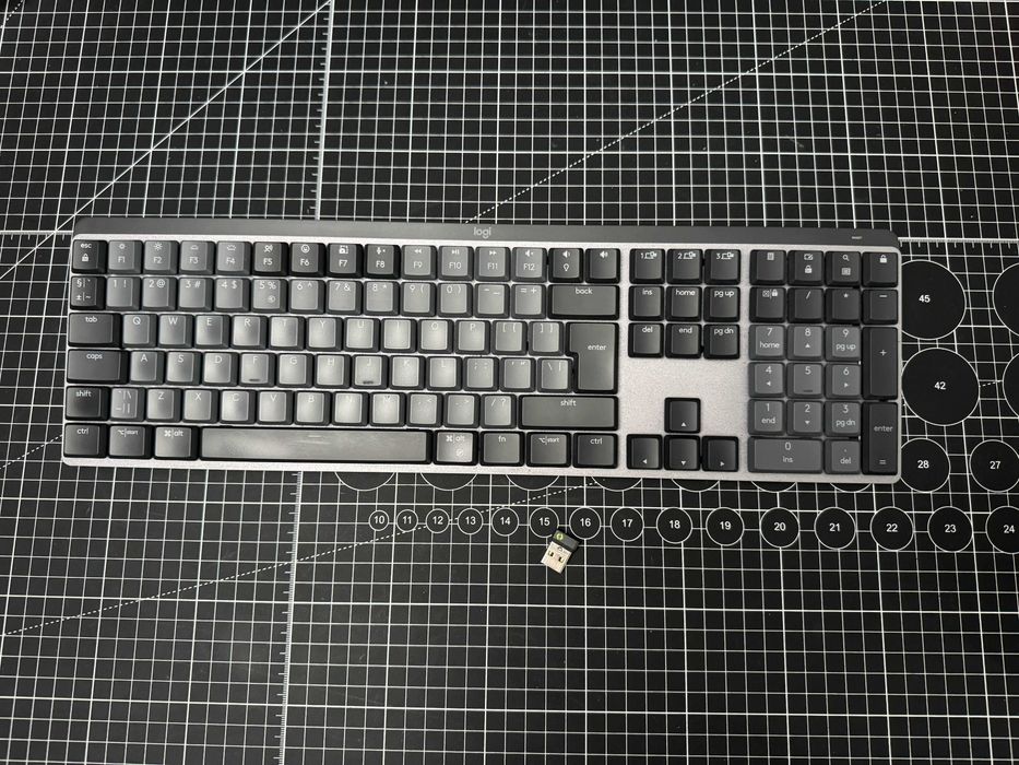 Klawiatura Logitech MX Mechanical - w pełni sprawna, w bdb stanie, komplet