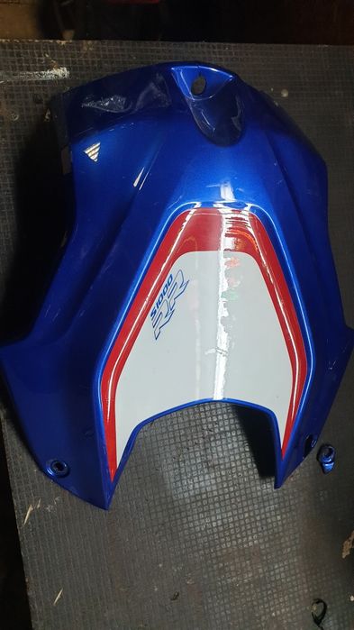 Owiewki, piug  Bmw s1000rr k67