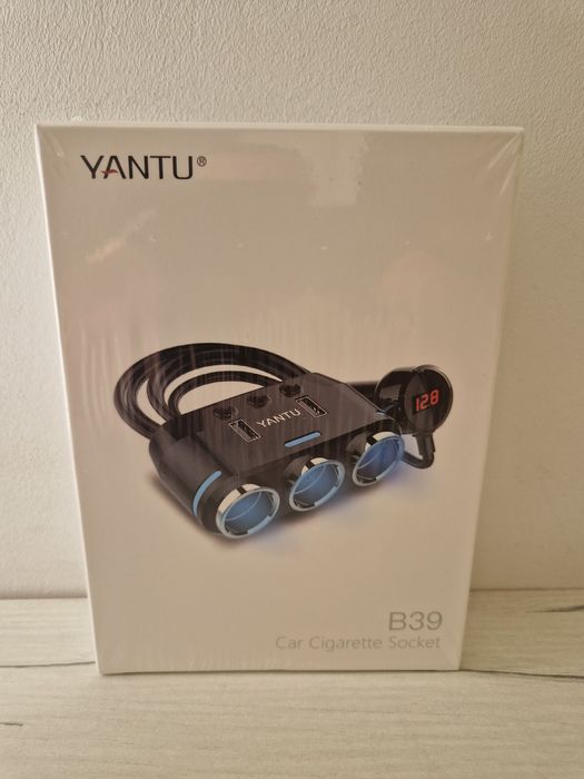 Rozdzielacz gniazda zapalniczki B39 Typ C - 3 gniazda+2xUSB-2,1A 100W