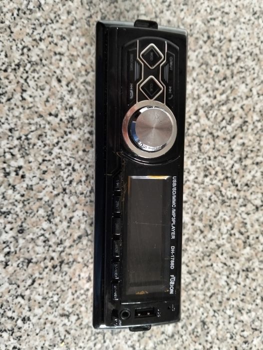 Radio de carro como novo