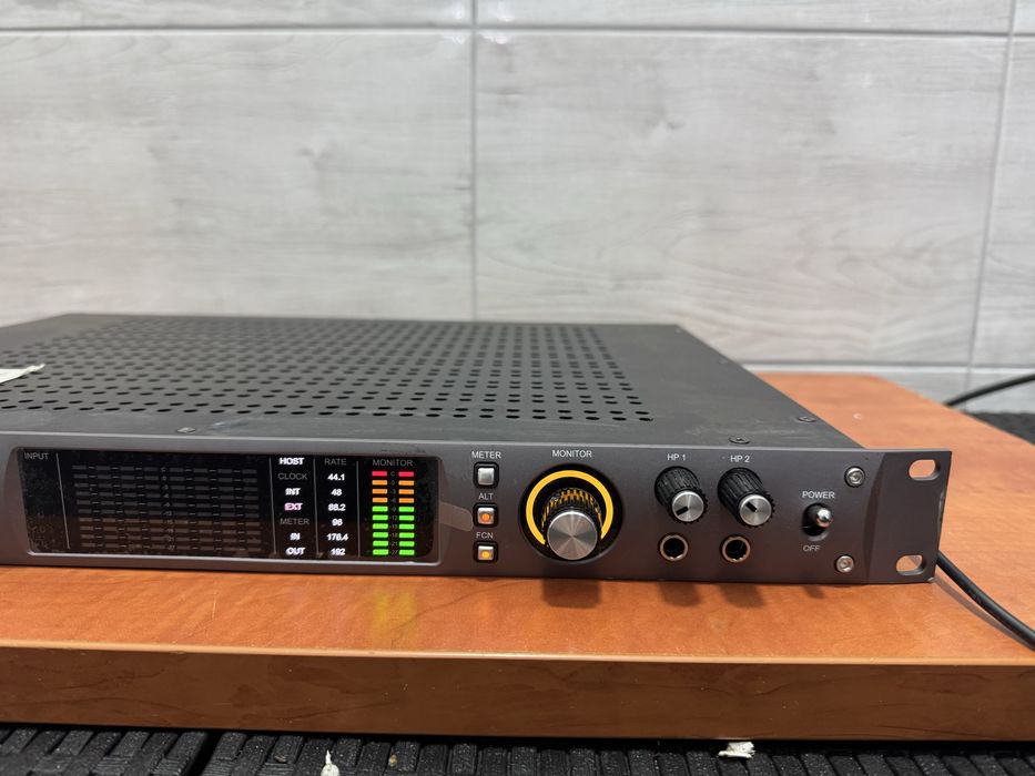 Uszkodzony interfejs Universal Audio Apollo x8p okazja najtaniej uad