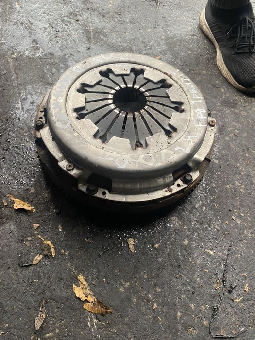 Щеплення форд транзит 2.4турбо/2.0/2.2 демферне маховик корзина фередо