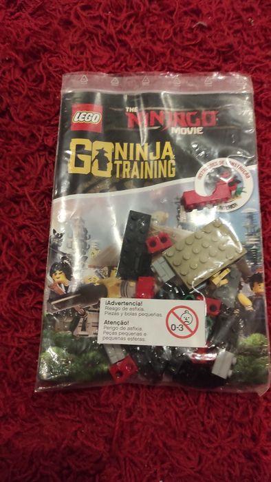 Saca Lego ninja .