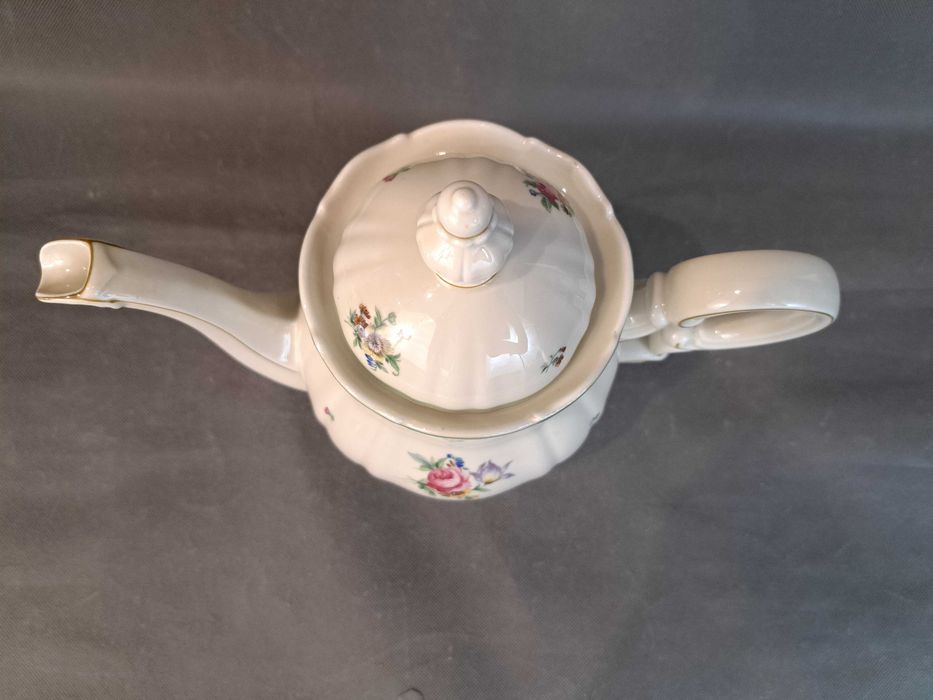 Dzbanek porcelanowy Hutschenreuther poj. 1,5 l