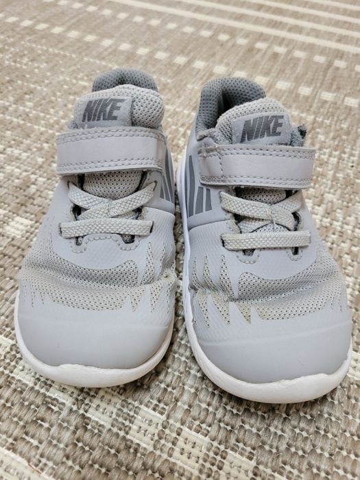 Кросівки nike 23 розмір