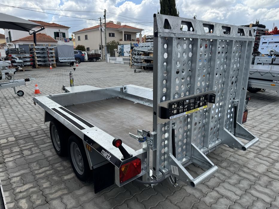 Atrelado MARTZ  Mod BAU 260\2  2.7T  Novo