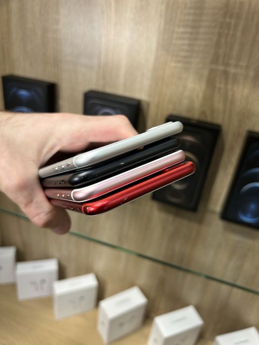 Продається iPhone 7 Plus  32/128/256Gb ОПТ/гарантія/магазин