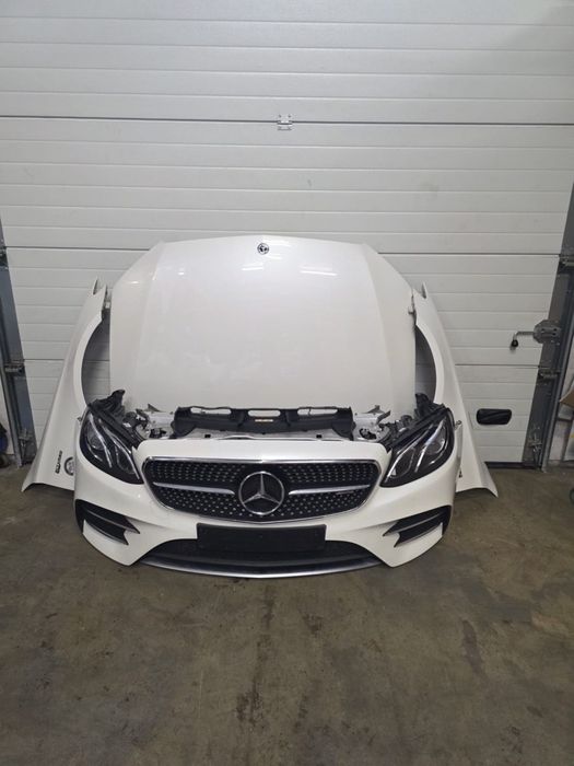 Морда перед Мерседес w213 e43