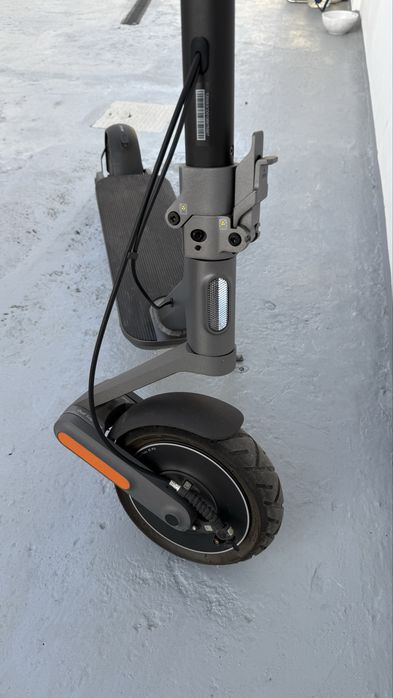 Trotinete Xiaomi 4 Ultra - Como Nova