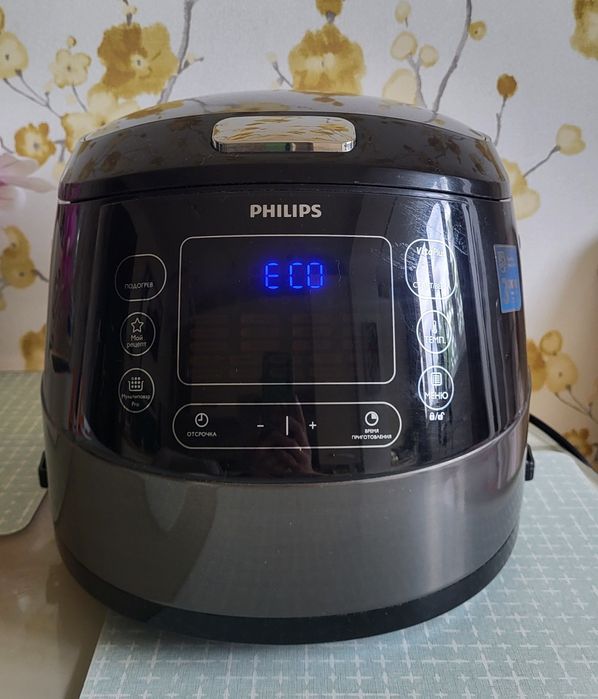 Мультиварка PHILIPS HD4749