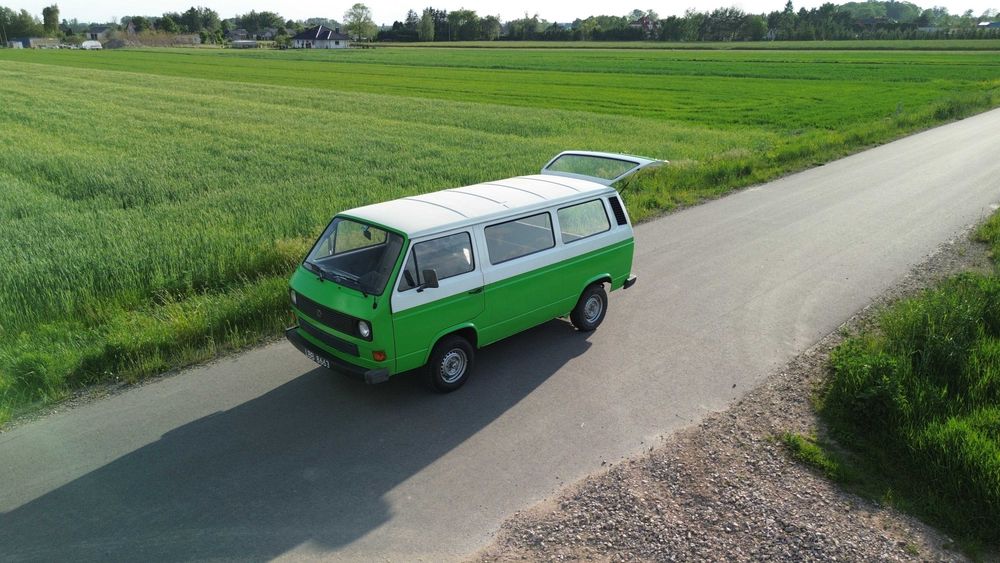 VW Transporter T3 1.6D 9 osób