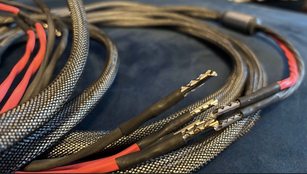 Kable przewody  głośnikowe bi-wire Equilibrium Supernova o długości 2,5m