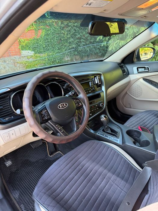 KIA optima  2012