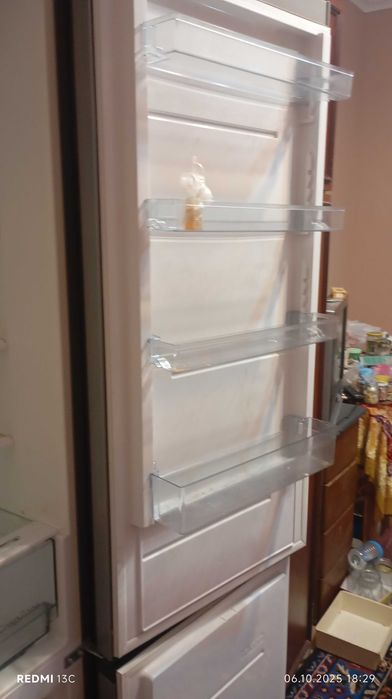 Продам холодильник