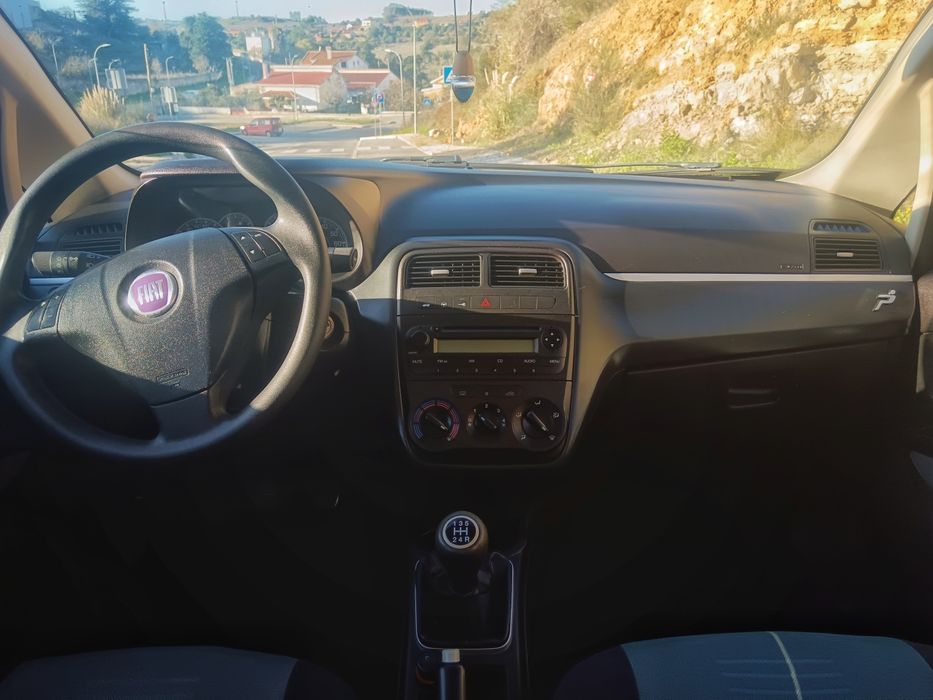 Fiat Grande Punto 1.3 MultiJet - Diesel - 5 Lugares - 5 Portas
