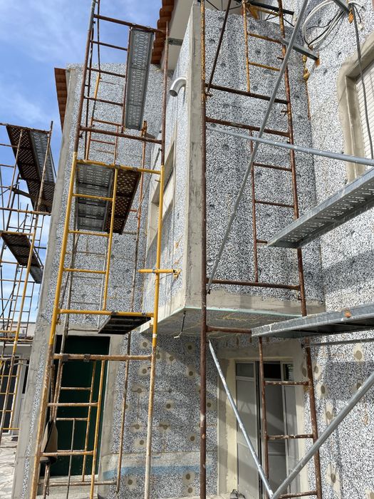 Capoto, Pinturas de interiores e Exteriores, Remodelações Geral