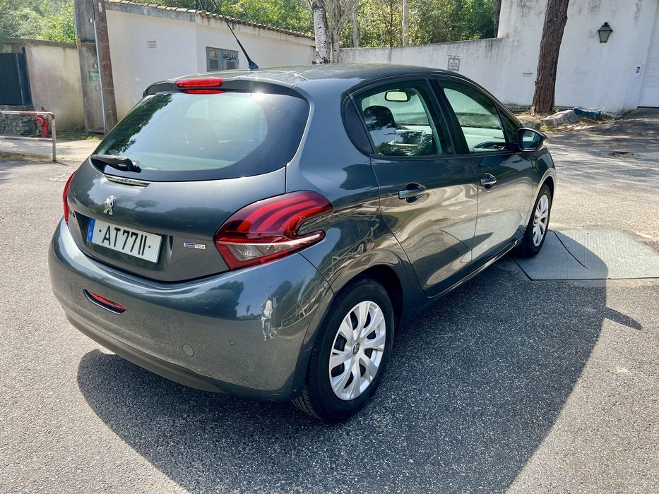 Peugeot 208 1.2 82 cv Pure Tech