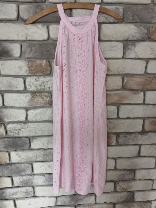 Sukienka na lato r.s nowa