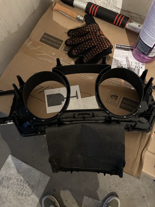 Приборная панель Тигуан SEL 2019