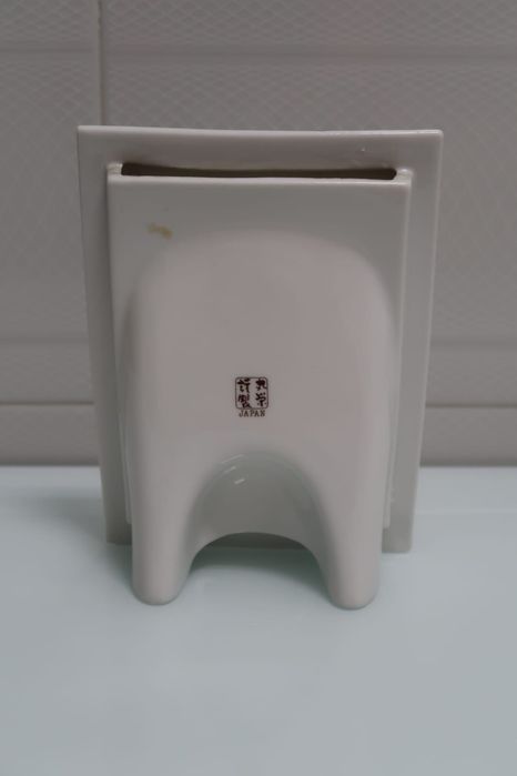 Ceramic Frame64741005239555121