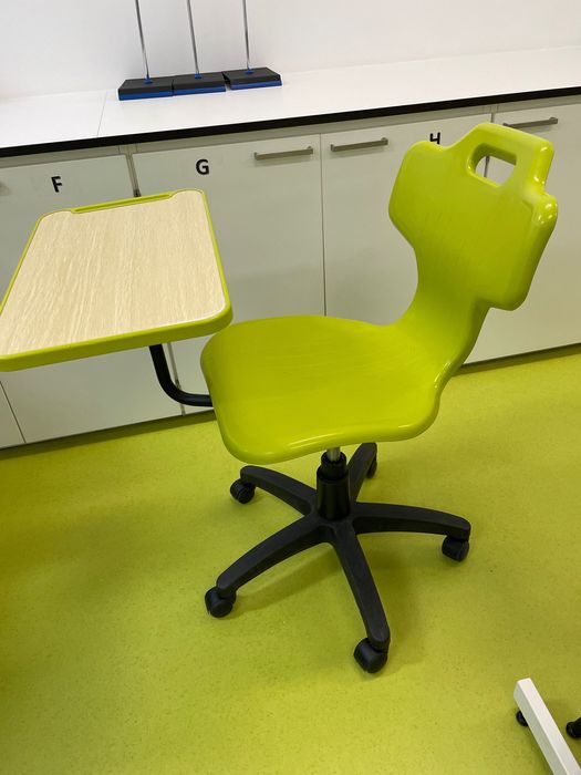 Cadeiras sala do futuro