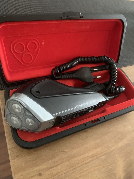 Máquina Barbear Eletrica Philips - Philishave