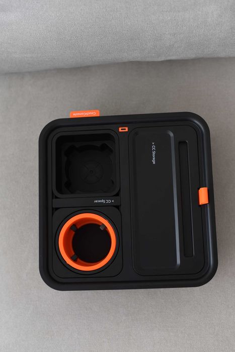 Couch console - Preta/Laranja ou Branca/Laranja