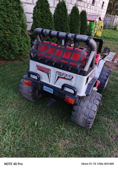 Jeep Peg perego samochód dla dzieci