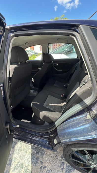 Seat Ibiza 1.4 Gasolina – Económico