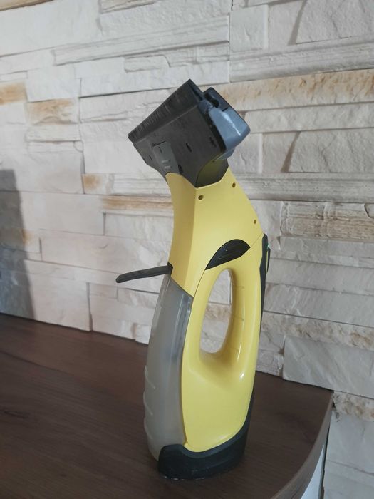 Ściągaczka do wody KARCHER WV5