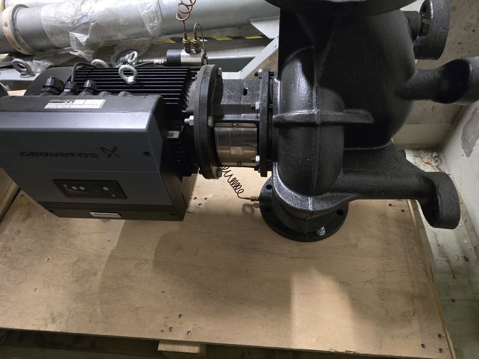 Pionowa pompa Grundfos