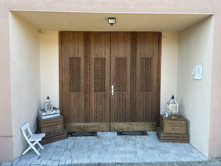 Drzwi garażowe wys x szer 2,6m x 2,4m