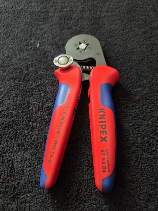 Praska/ Zaciskarka do tulejek Knipex