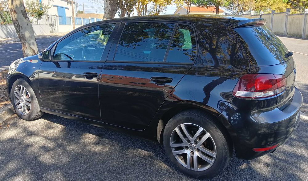 VW Golf 6 1,6 TDI Trendline 2010 — photo 2