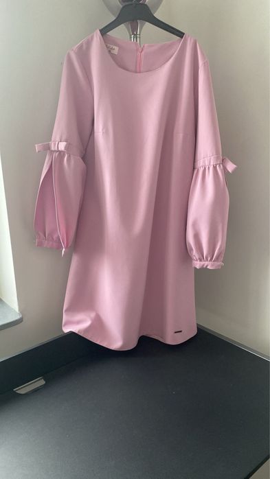 Rozowa sukienka L