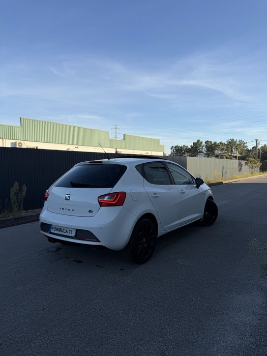Seat ibiza 1.2 TSI FR - versao 30 anos - nacional com historico de manutencoes