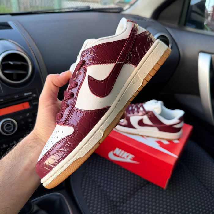 Кросівки Кроссовки Nike  sb dunk Burgundy Croc Red Бургунди Бургунді Кросовки демісезон