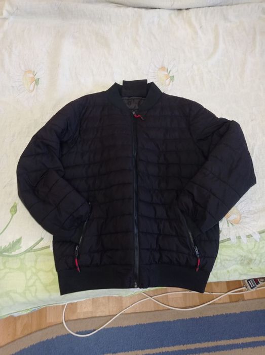 Знижка!!! Куртка весна-осінь легка