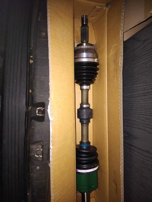 Полуоси в сборе Mitsubishi Space Wagon