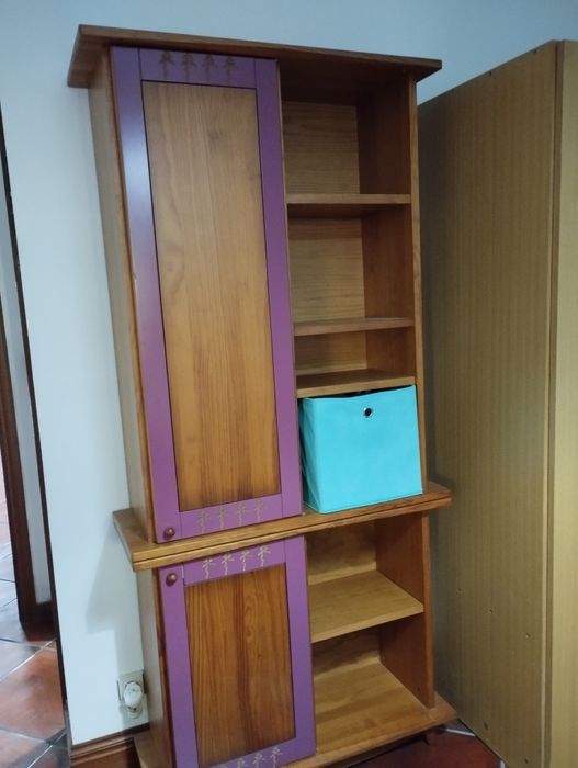 Quarto completo de solteiro para criança em madeira maciça