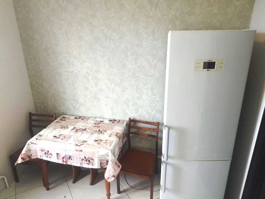 Двух  кімнатна на Східному -3 по Лісового