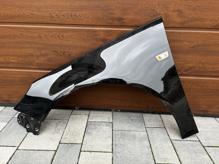 Błotniki Opel Insignia A Polift 2014+ komplet