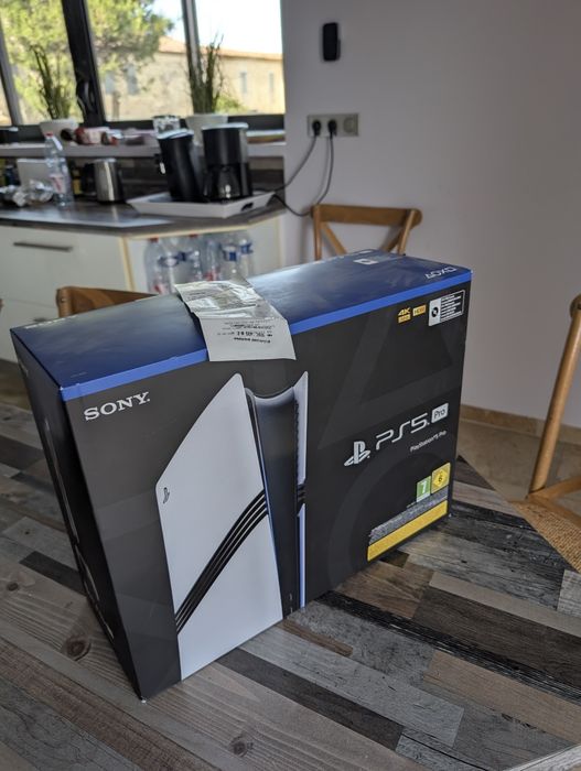 PlayStation 5 pro 2 TB