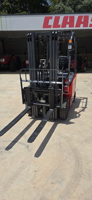 Empilhador JAC 15 L eléctrico