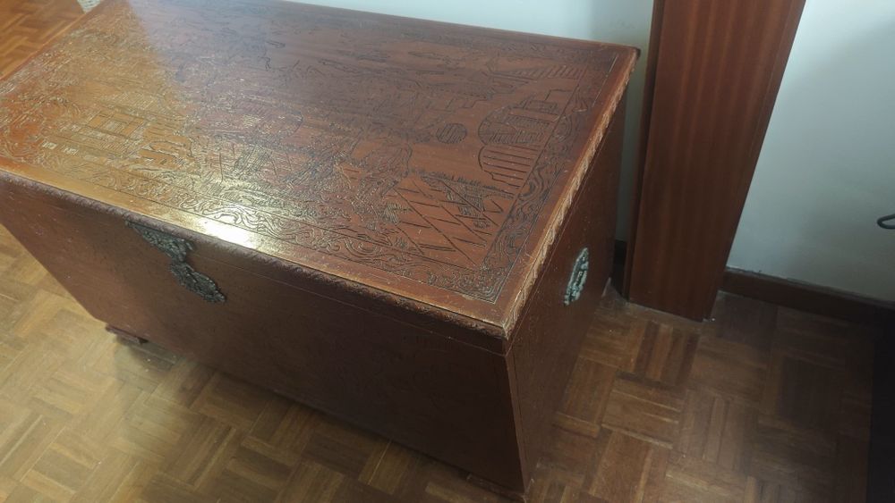 SAPATEIRA É OFERTA. Moveis de excelente qualidade. Para DESOCUPAR